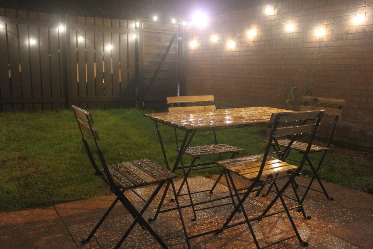 Peaceful House In The Heart Of Glasgow City, Close To Queen Elizabeth Hospital And Govan Subway, Free Private Parking Eksteriør bilde